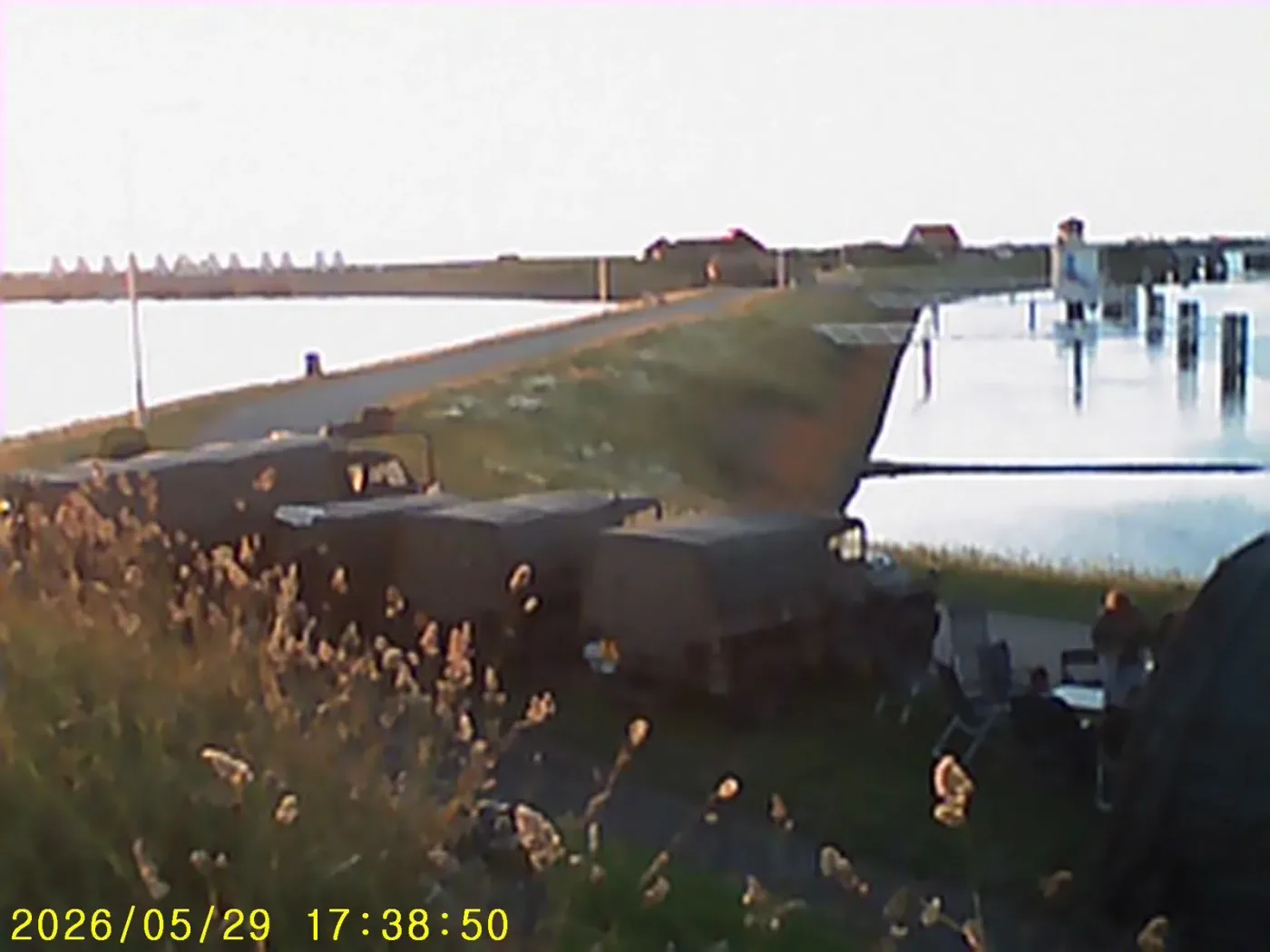 Het kamp aan het water