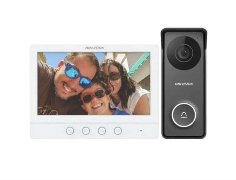 Model: DS-KIS213 Hikvision DS-KIS213 4 Kablolu HD 7" LCD Ekran Dahili Mikrofon ve Hoparlör Interkom Kiti