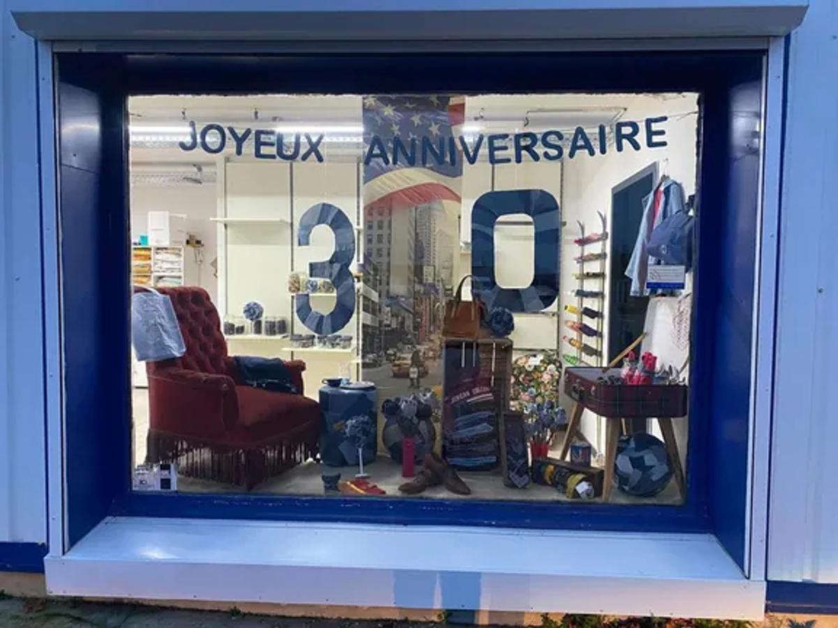 Vitrine des 30 ans de la Fringue Halle