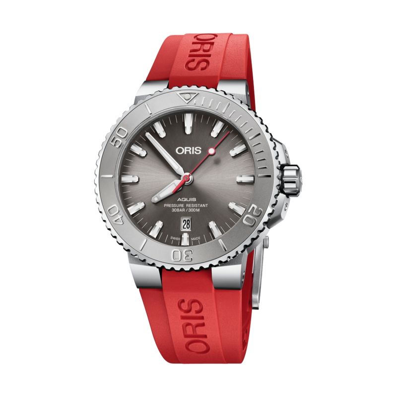 Aquis Date Relief Rubber Strap