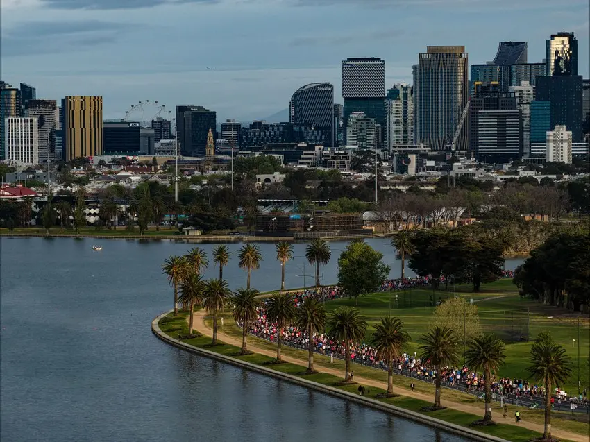 Make A Wish Australia Children's Charity - Kael on his wish with the teenage mutant ninja turtles