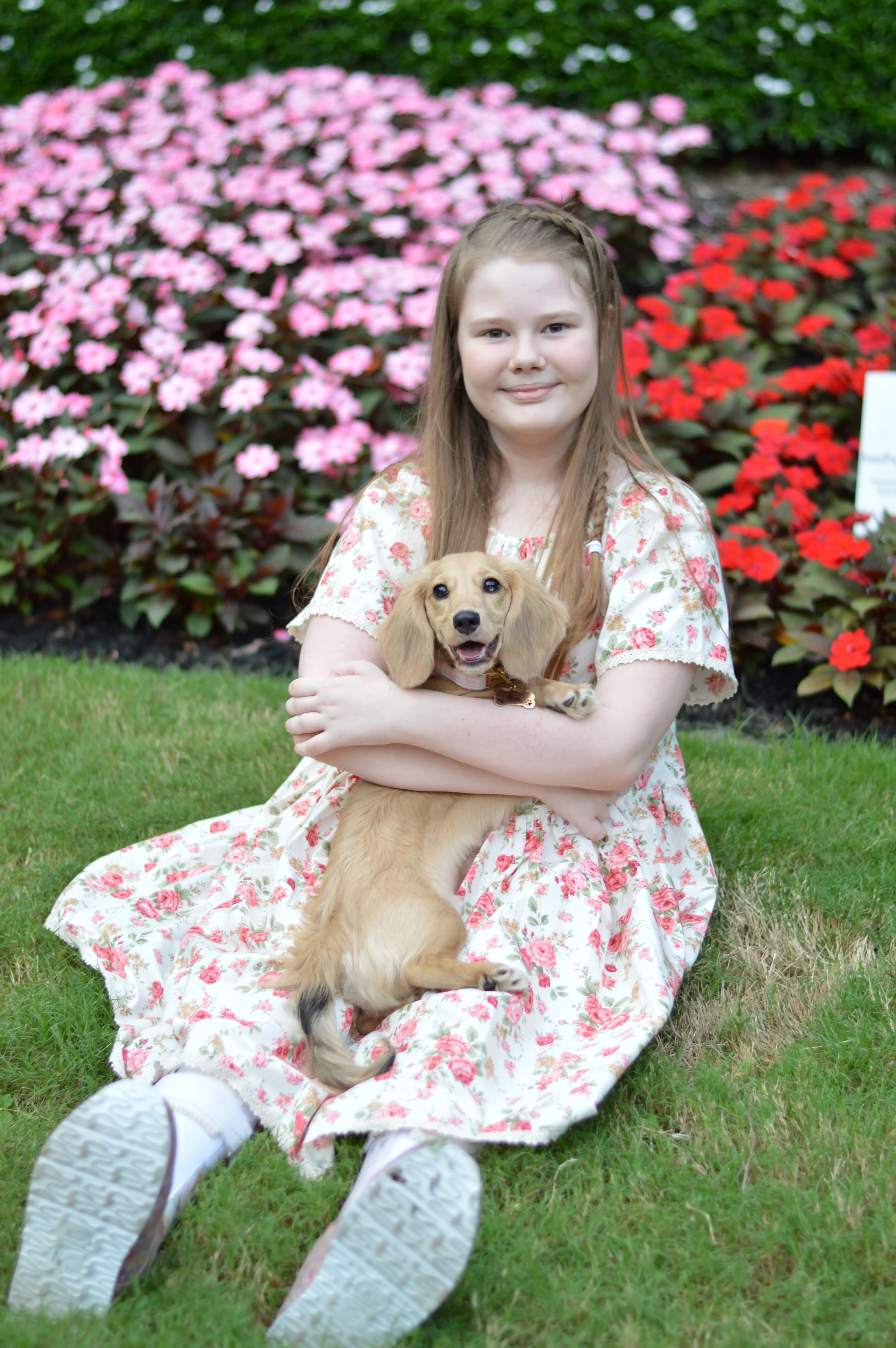 Scarlett with puppy Ava