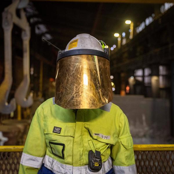 Arbeider i verneutstyr