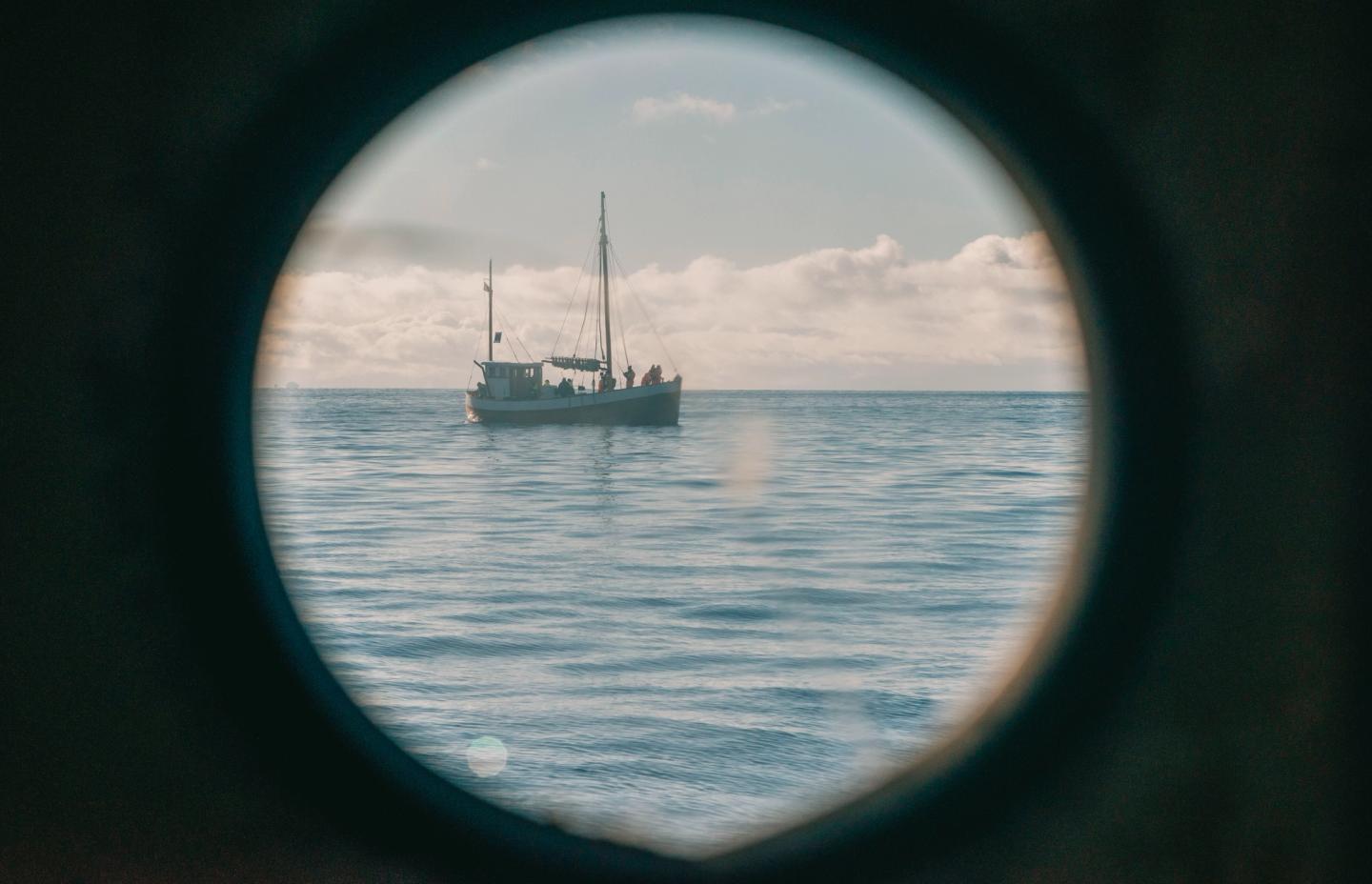 Fiskefartøy i siktet