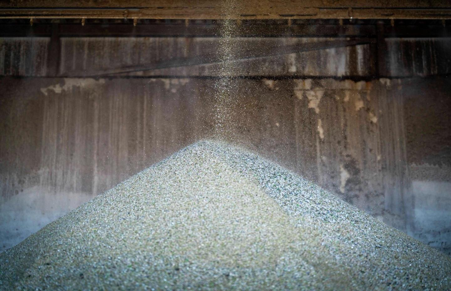 Glass som ikke kan gjenbrukes.