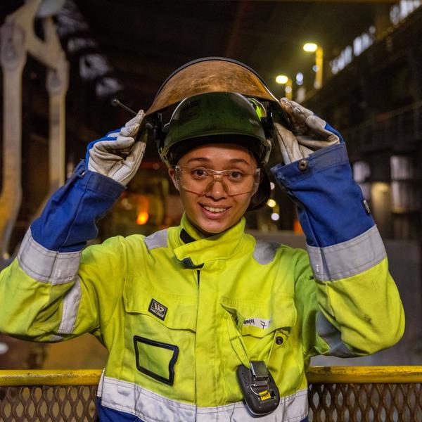 Arbeider i verneutstyr