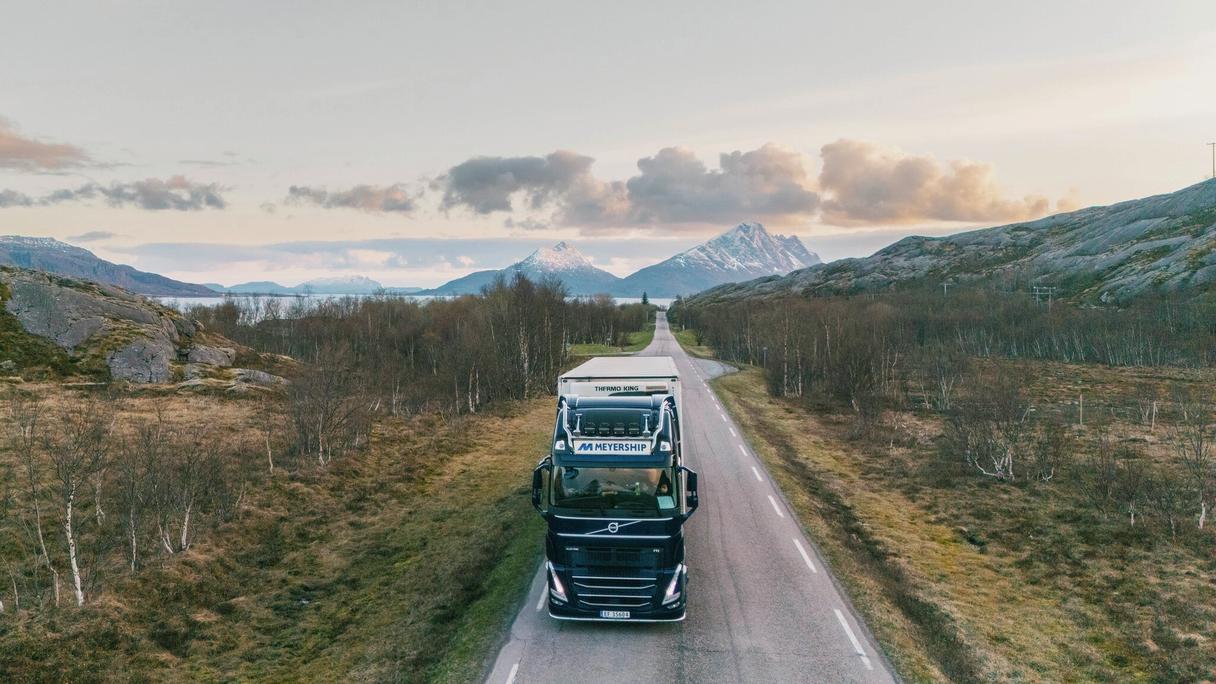 30 mil. Om sommeren kan denne elektriske lastebilen gå 30 mil.