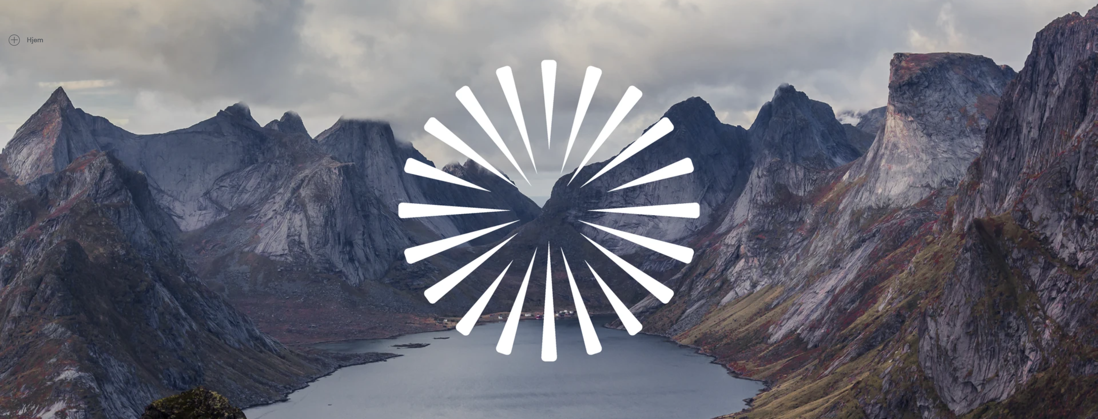 Enovas emblem foran et foto av norsk fjellandskap