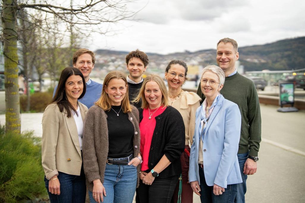 Bilde av ansatte på område landtransport i Enova.