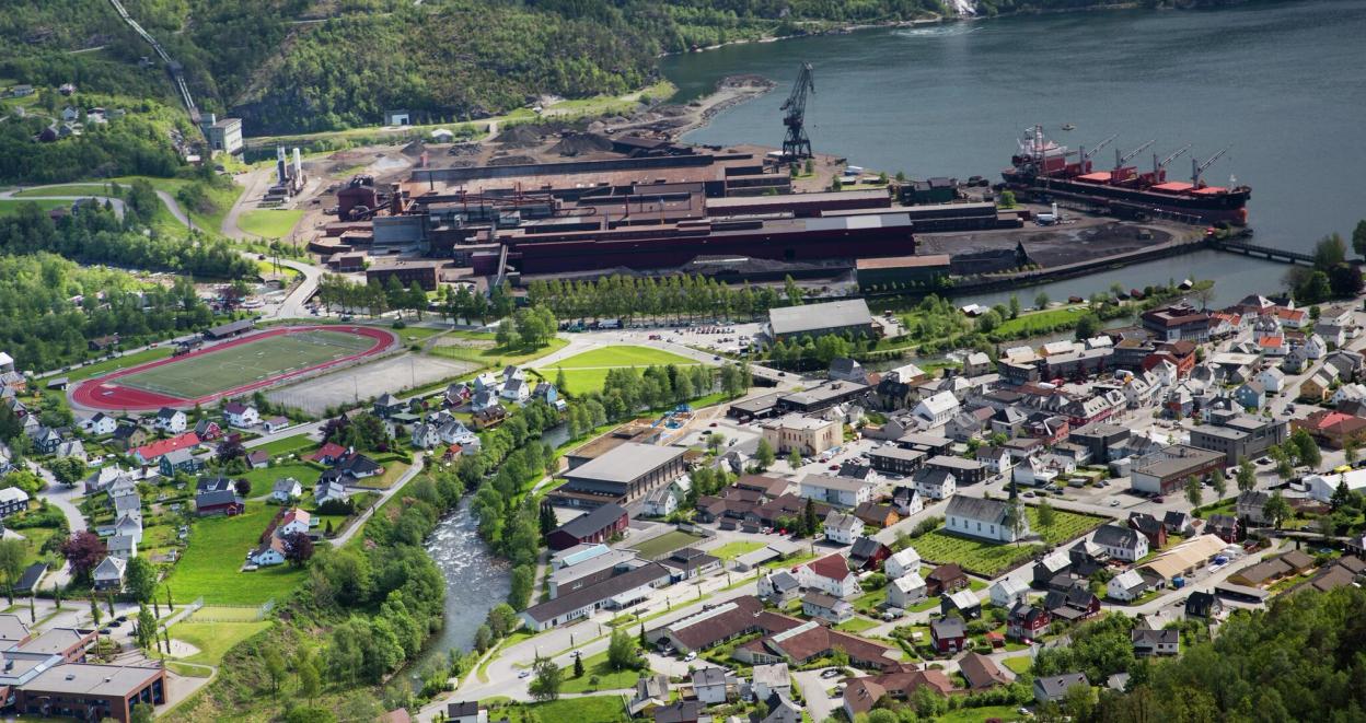 Oversiktsbilde over anlegget på Sauda