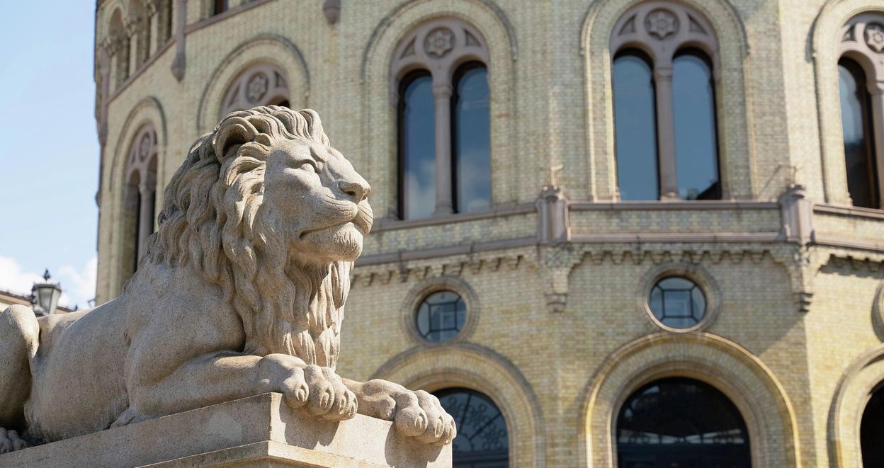 Løvebakken foran Stortinget