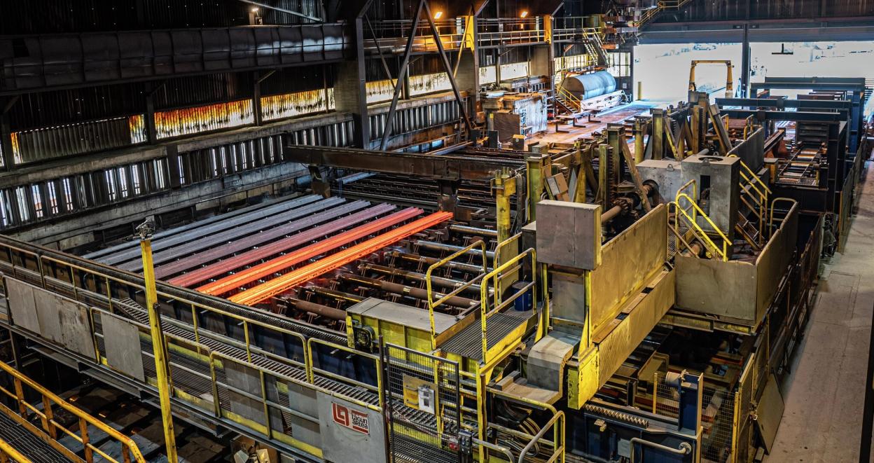 Produksjon av aluminium ved fabrikk
