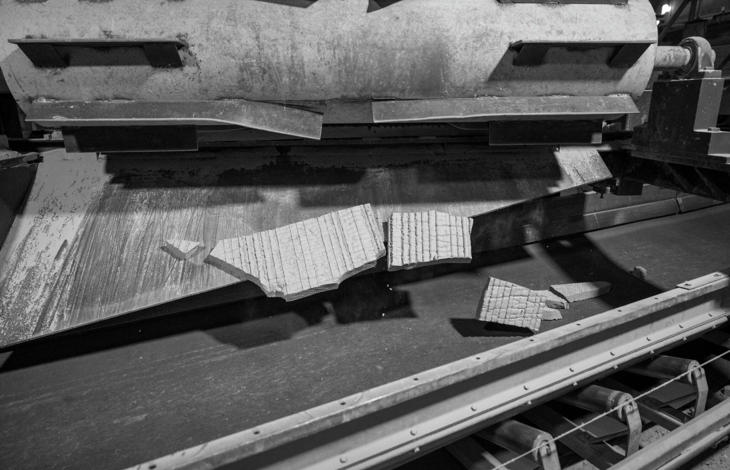 Skumglass knekker opp.