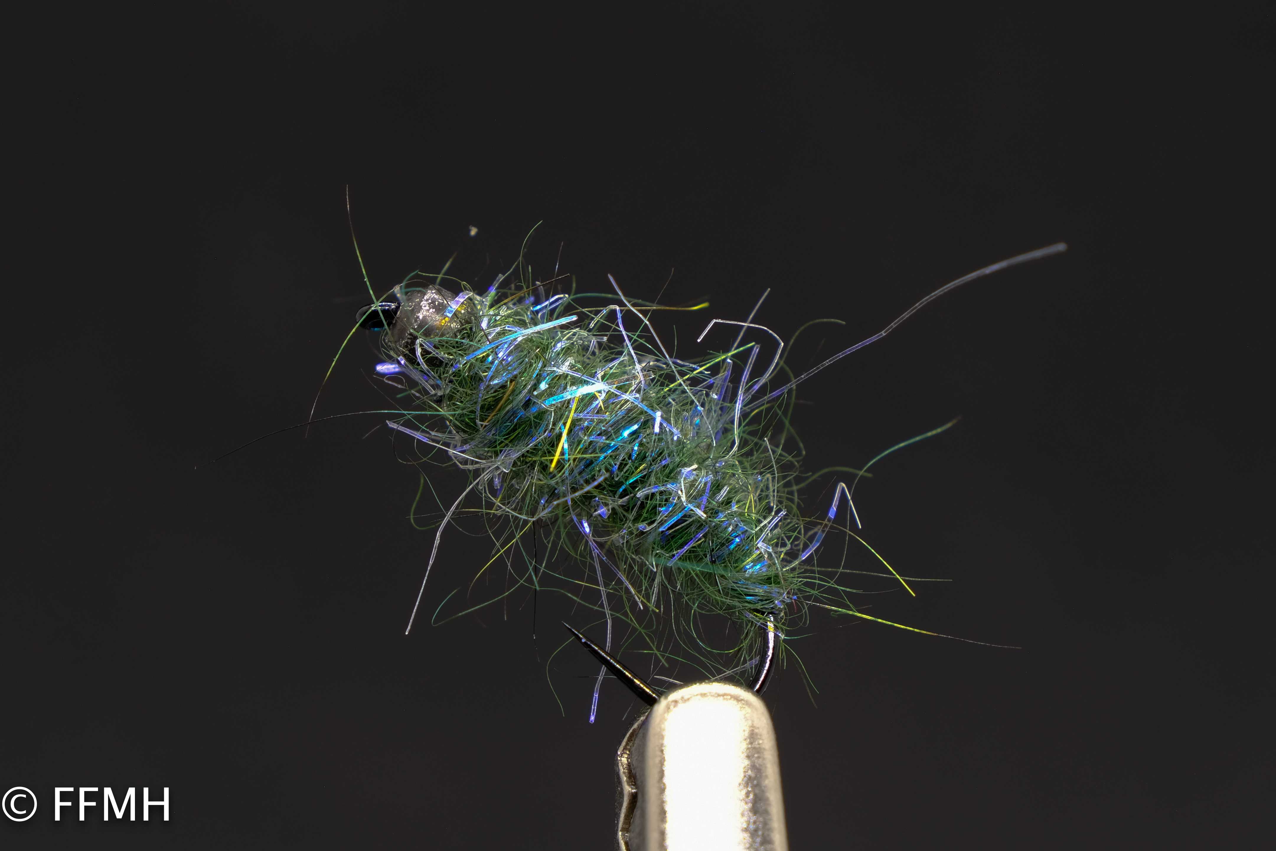 Minimal Pattern Green Nymph