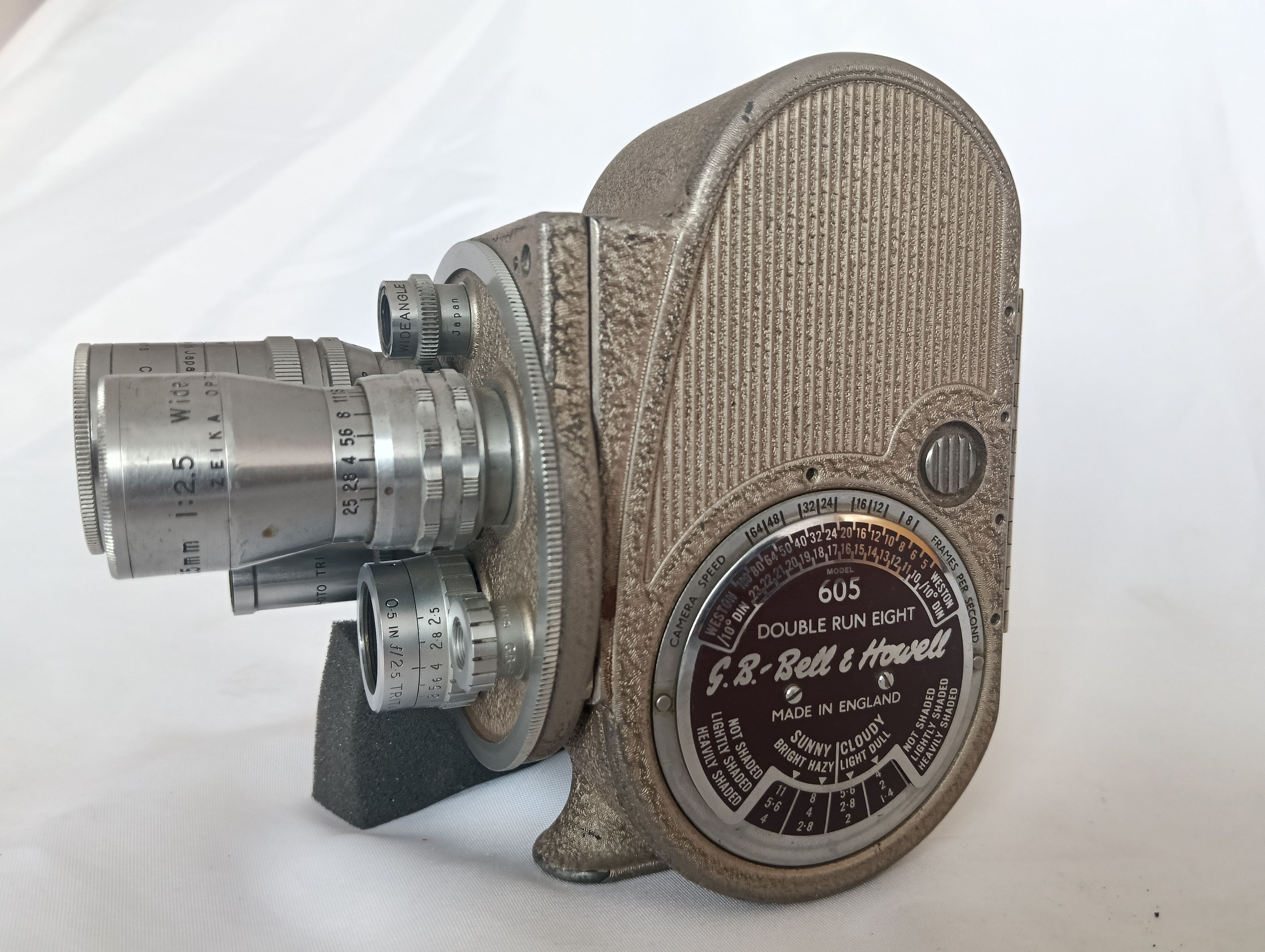 Bell & Howell model 605 Double Run Eight