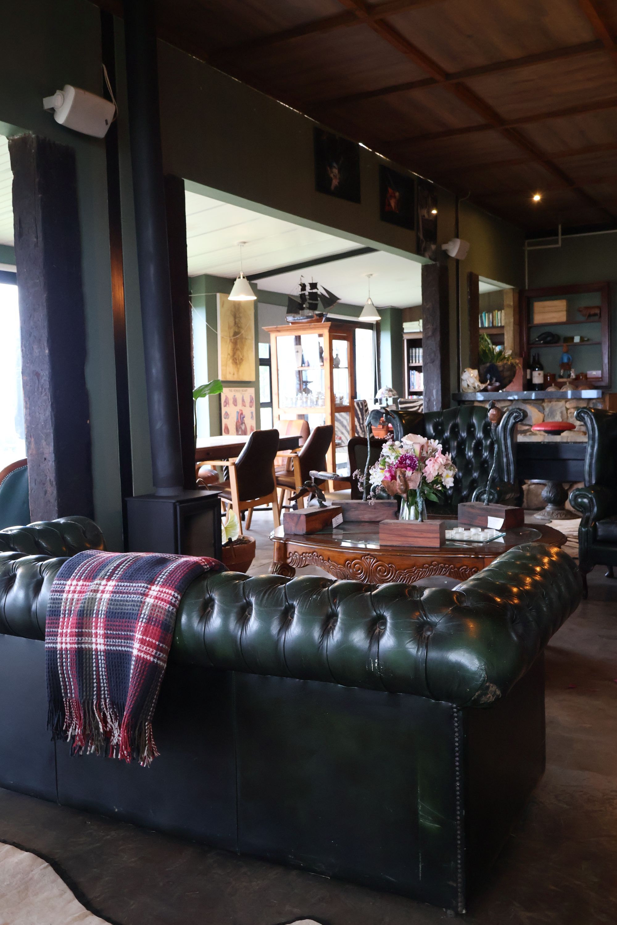 The Surgeon's Lounge: A Room That Tells a Story
