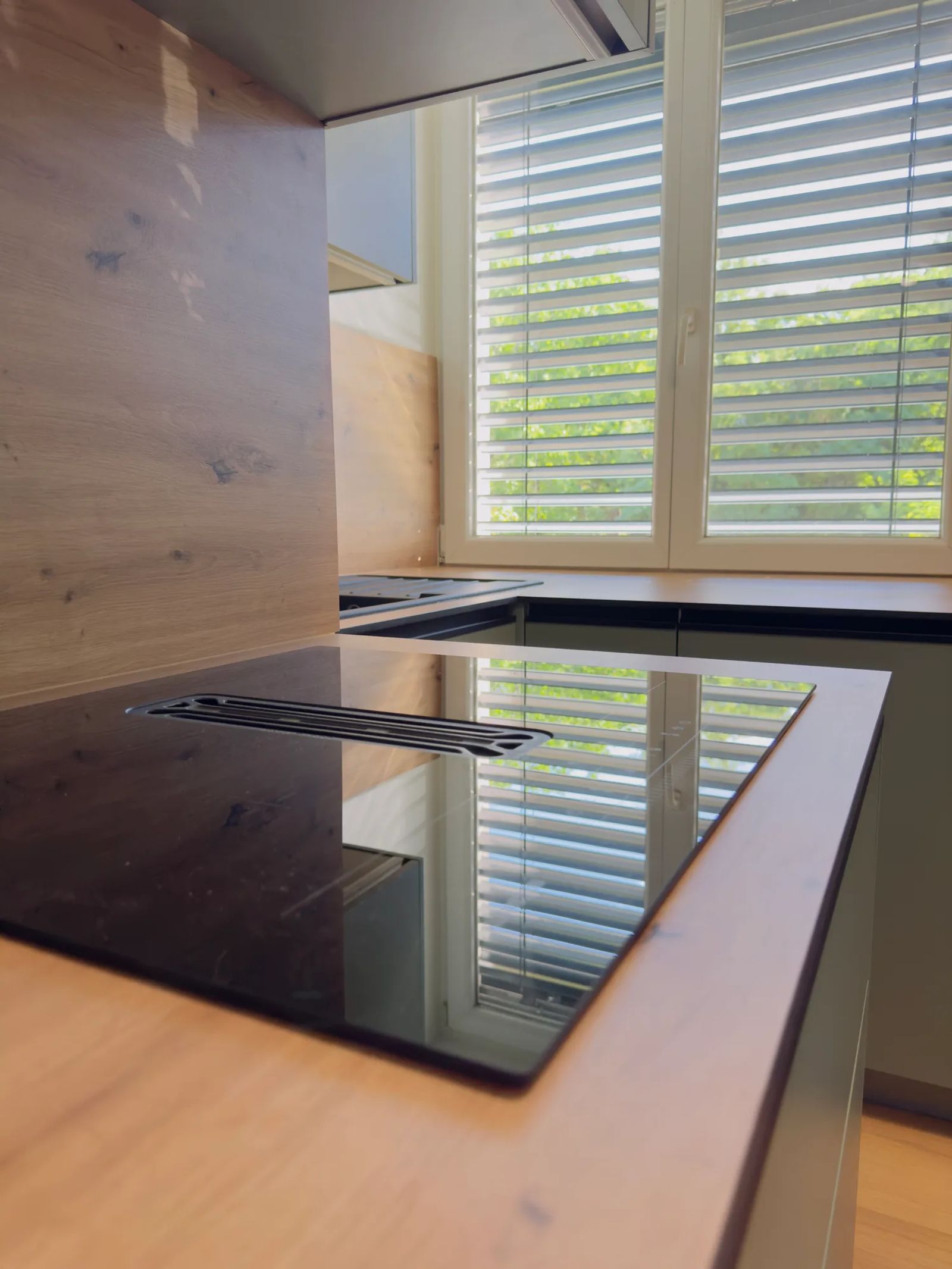 Kuchynská linka na mieru od ADAMIA — fotografia 6
