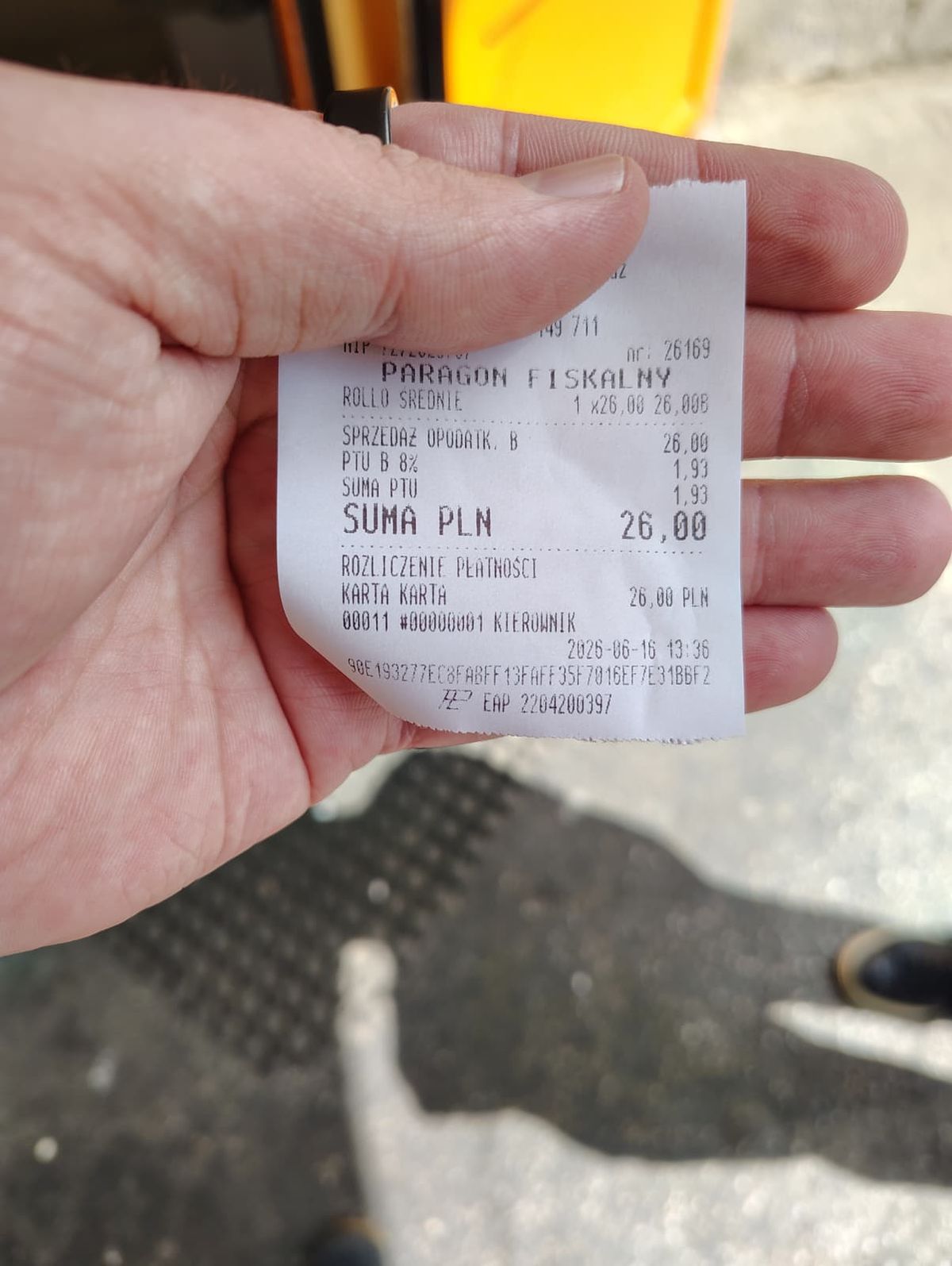 A receipt showing 26 zloty as proof of purchase