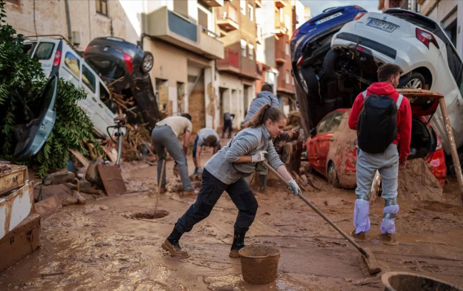 DANA Disaster in Spain: Government Failure and Citizen Solidarity in the Face of Catastrophic Flooding