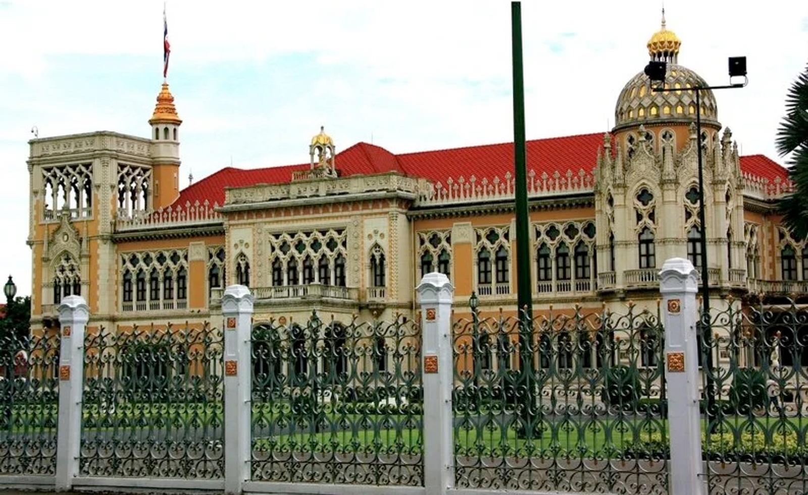 Thai Parliament Votes on Constitutional Reform