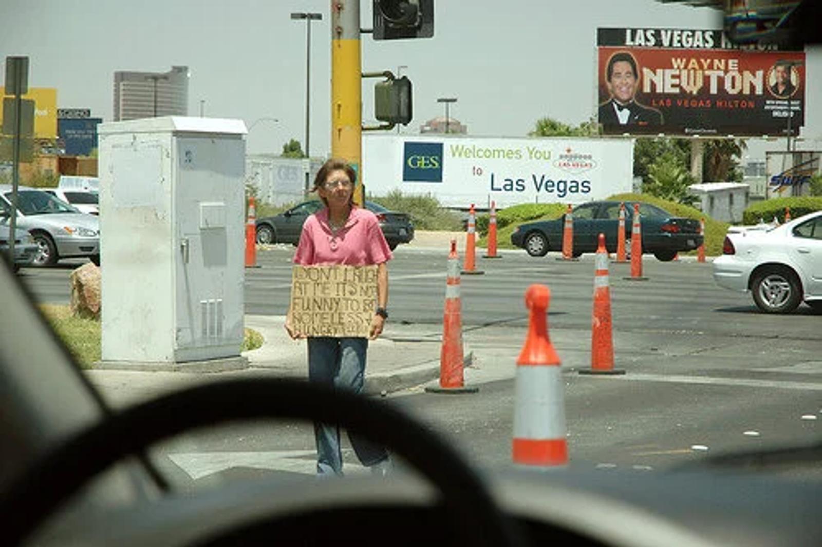 Las Vegas City Council Bans Homeless From Sleeping on the Streets