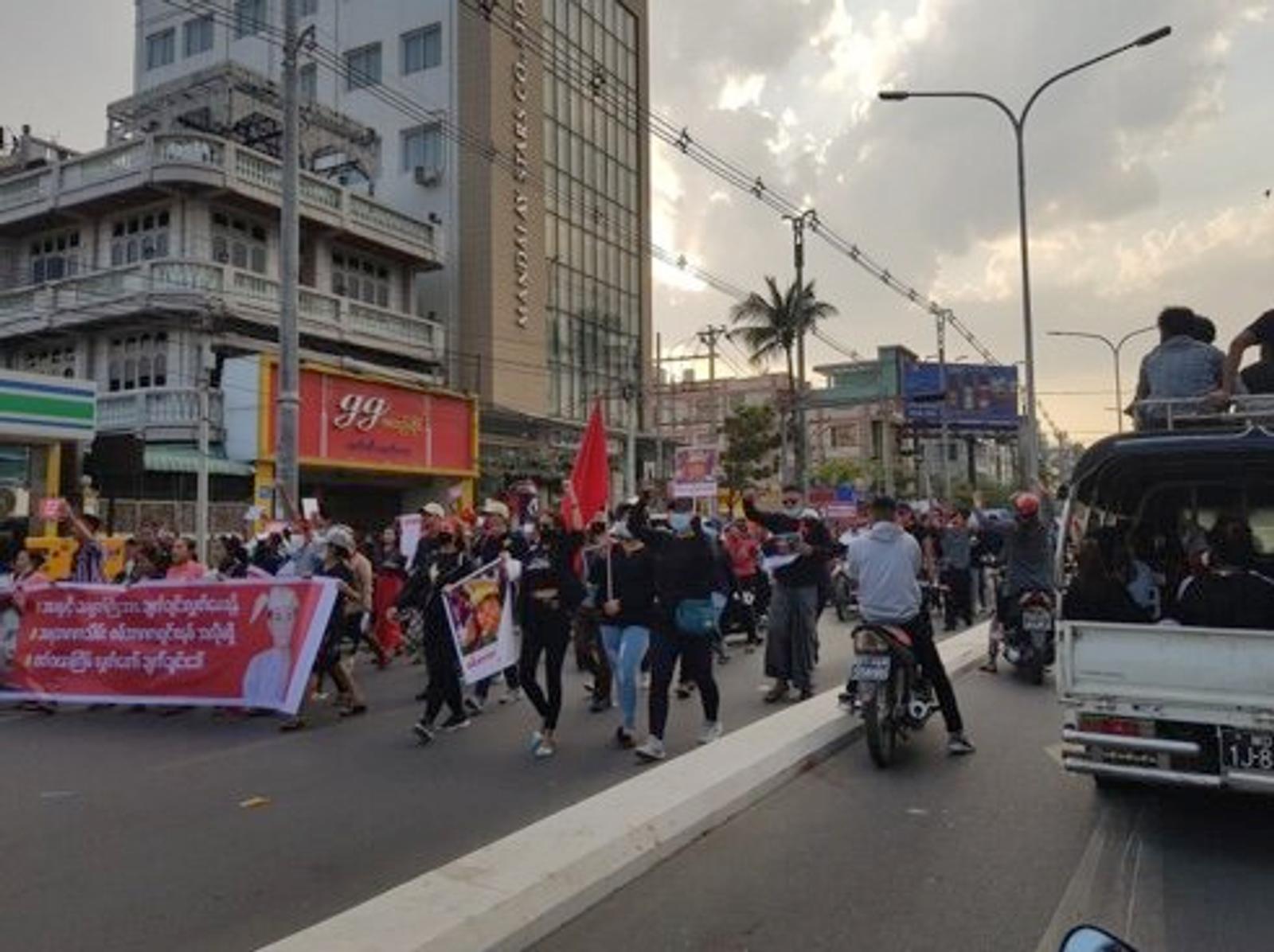 Two Killed; 20 Injured in Myanmar Protests