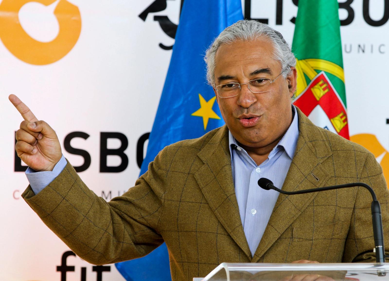 Portuguese Wildfires Create Political Firestorm