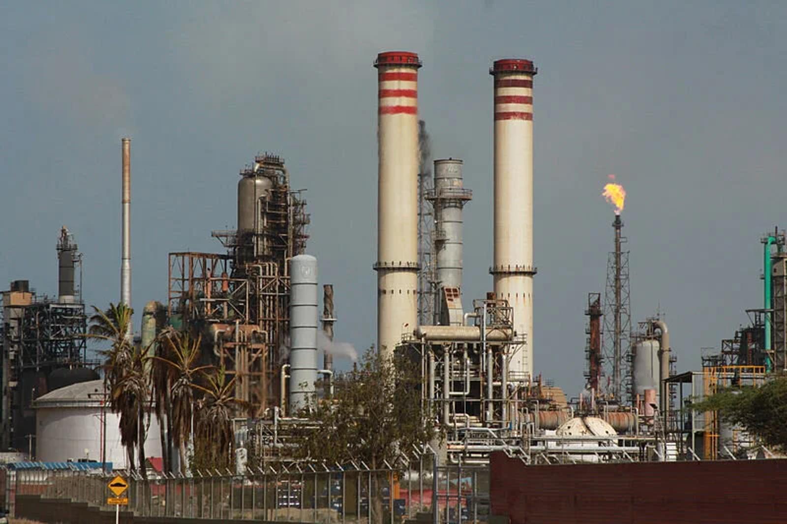 Fuel Shortage in Venezuela Incites Protests Across the Country