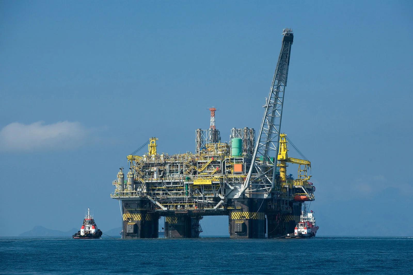 Oil Spill Furthers Environmental Destruction in Brazil