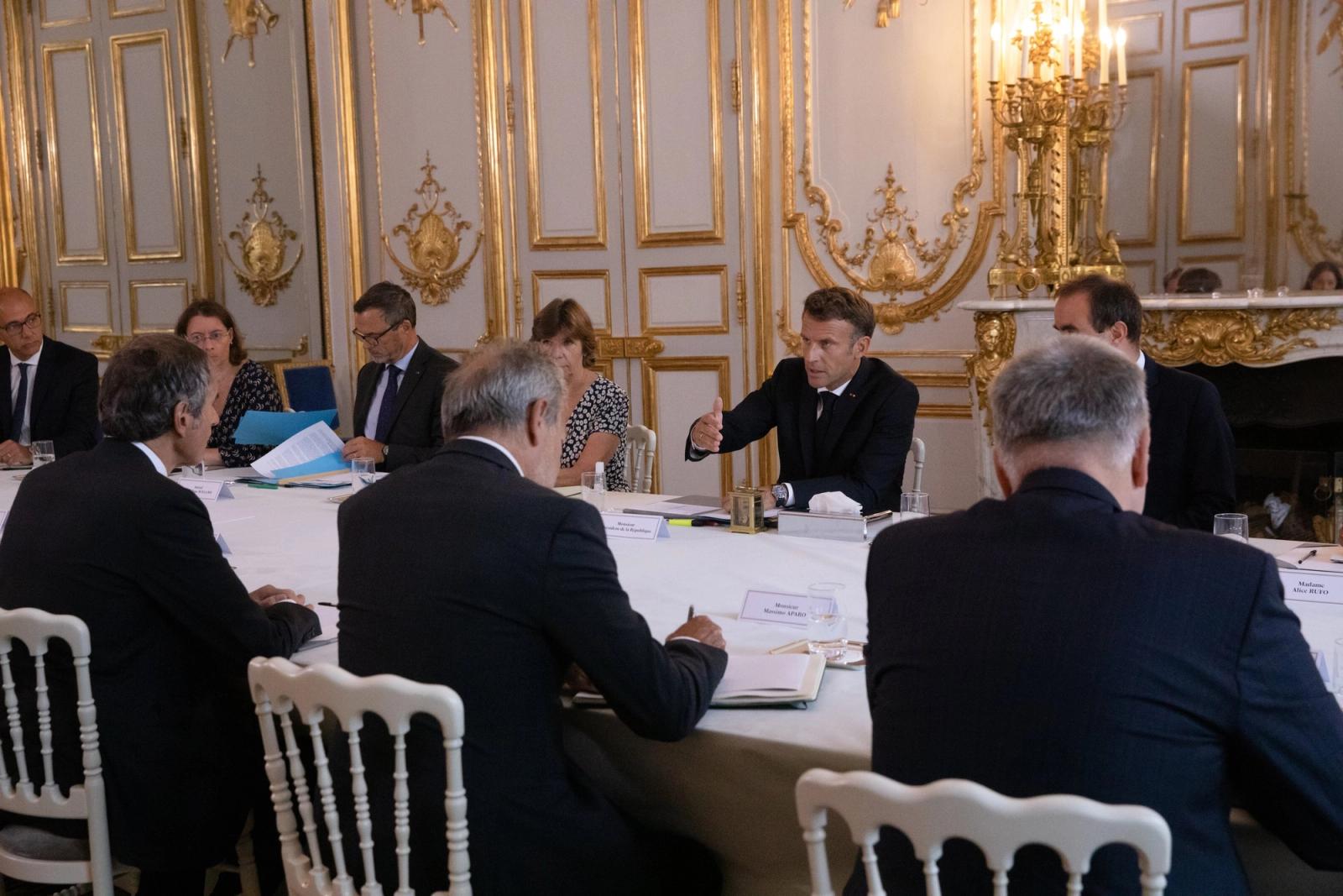 European Leaders Seek New Ukraine Strategy