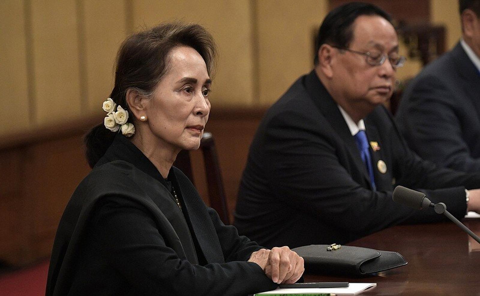 Xi Courts Myanmar in a Bid for Greater Regional Influence