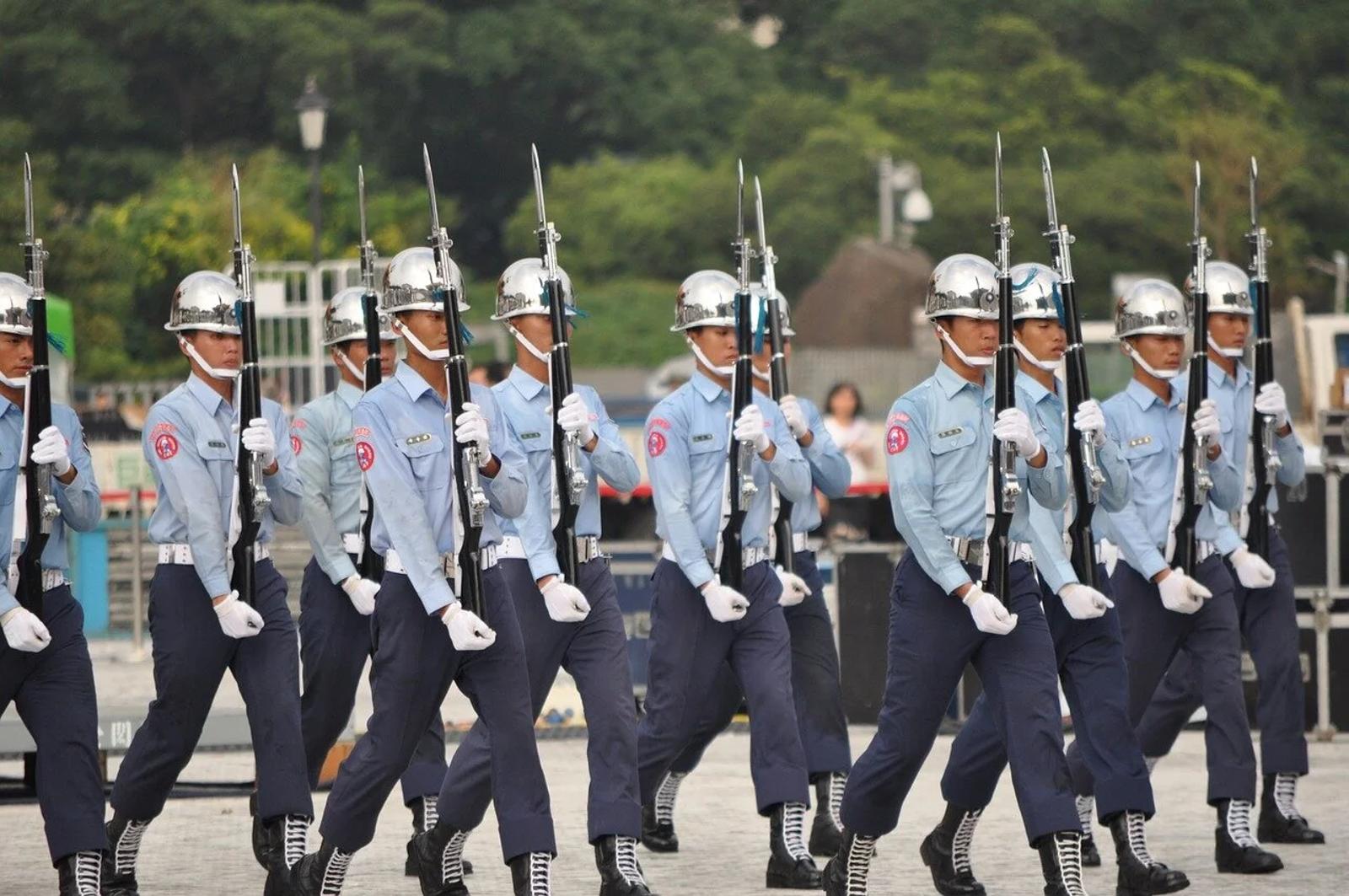 Trump Pushes Arms Sale to Taiwan as US-China Tensions Grow