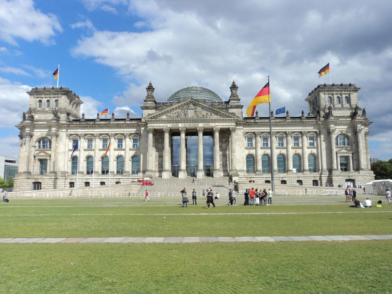 Compass Elections: Early October Roundup