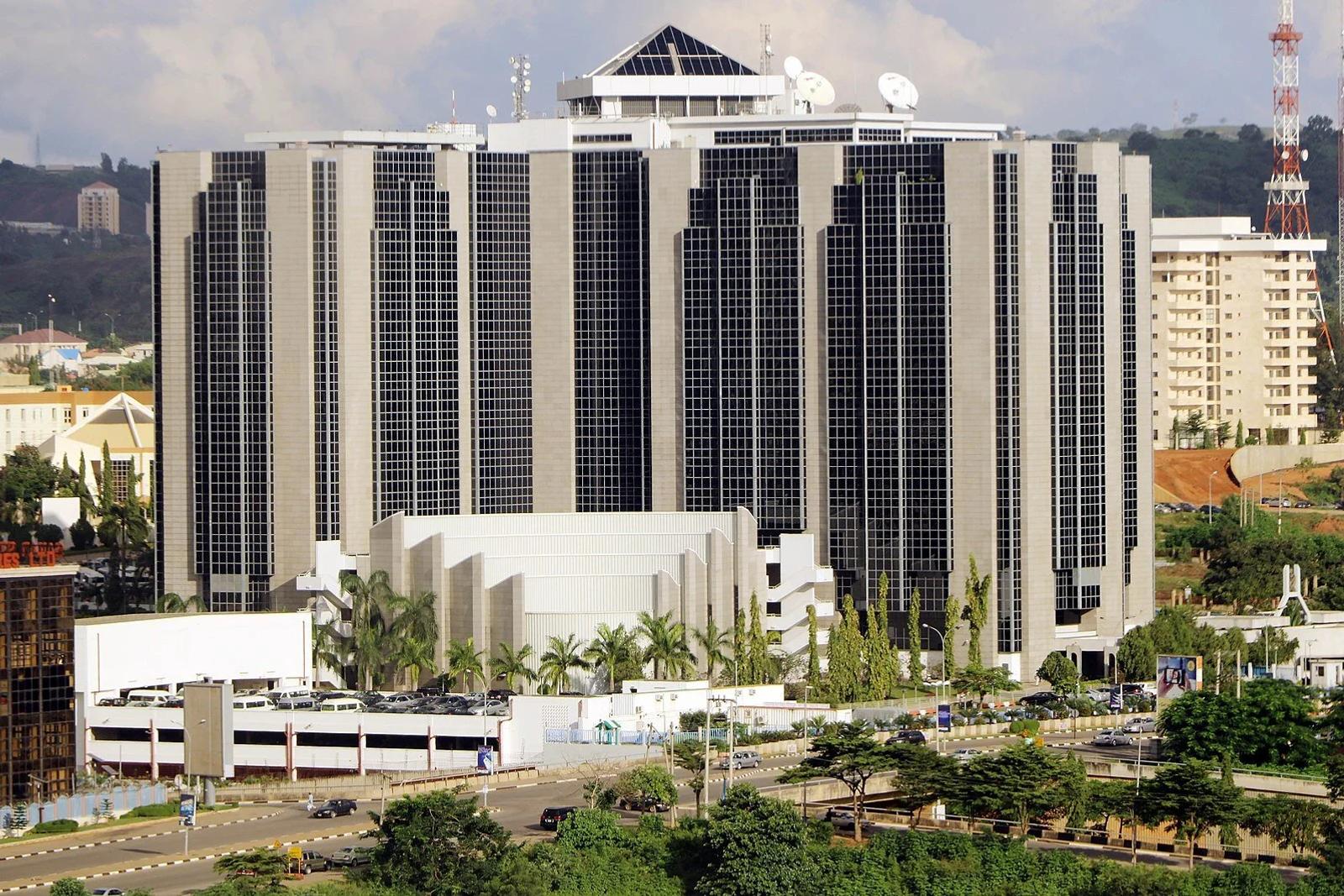 Nigerians Stick With Cryptocurrencies Despite Central Bank Restrictions