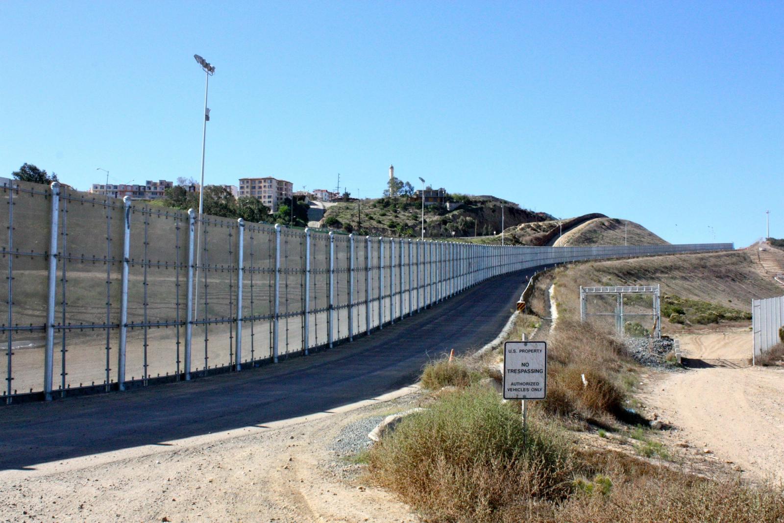 Ukrainian Refugees Encounter Immigration Laws at the U.S.-Mexico Border