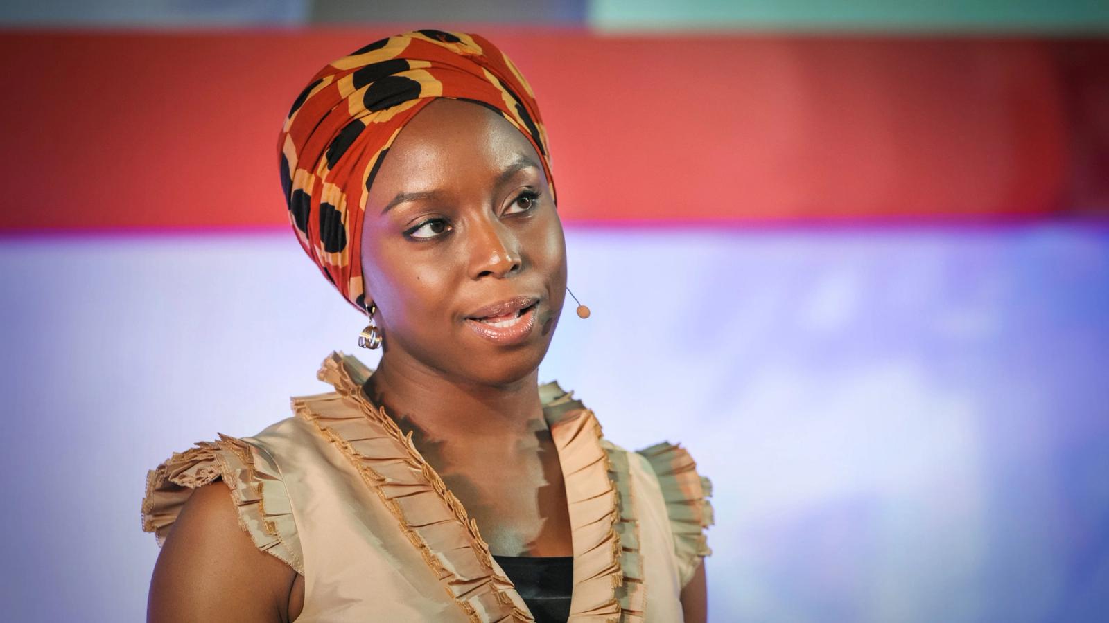 Chimamanda Ngozi Adichie Visits Georgetown, Speaks on Feminism and Religion in Nigeria