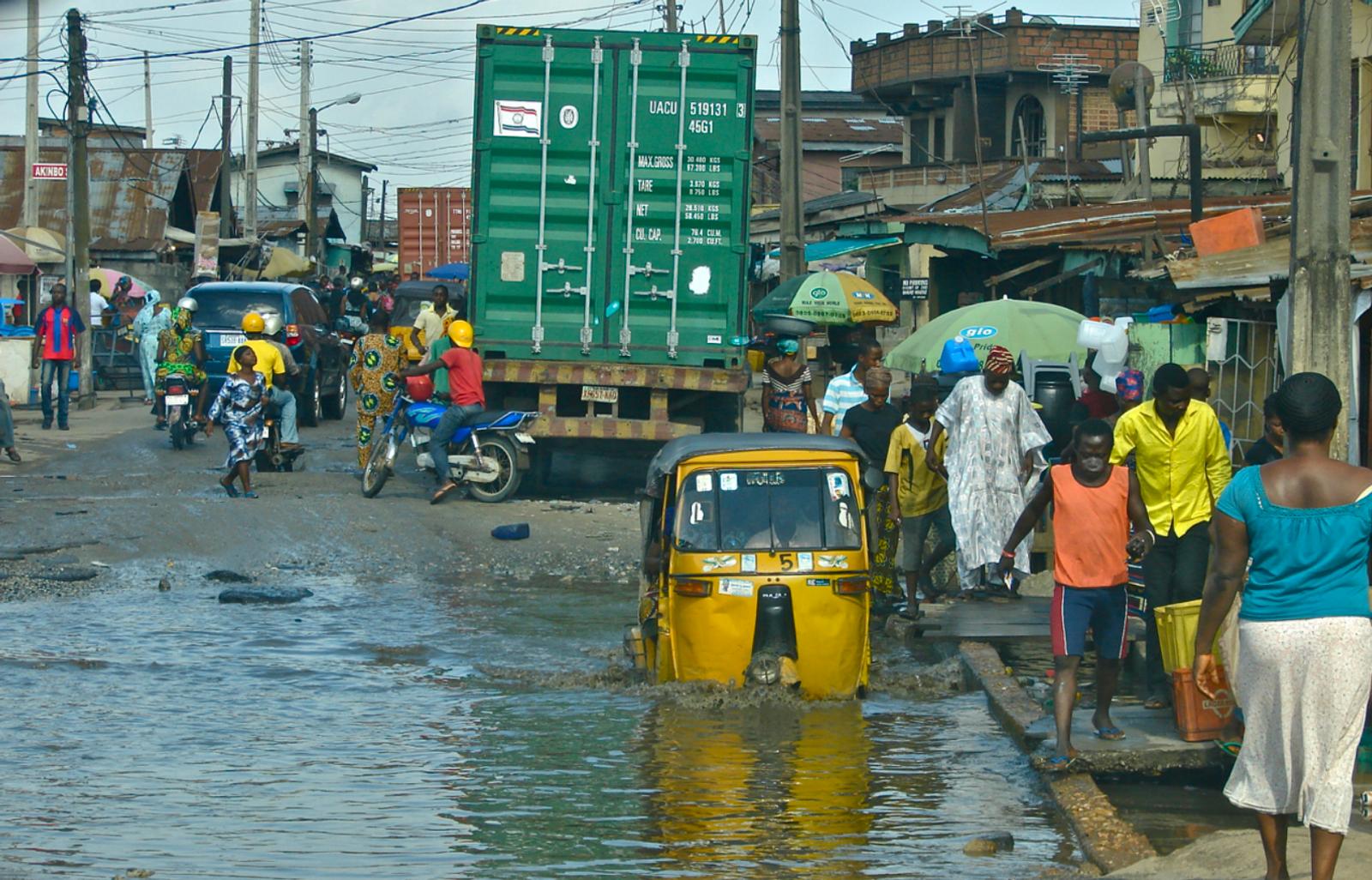 Boat Capsizes in Nigeria and Kills 76