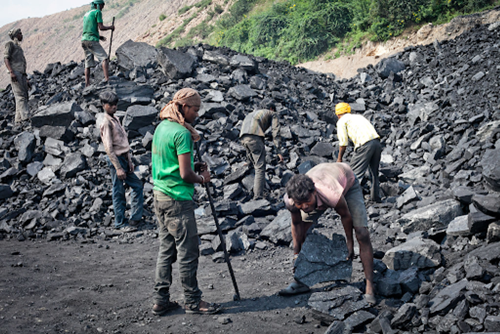 Compass Money: India Pledges Net Zero Emissions by 2070 on Climate Finance Condition