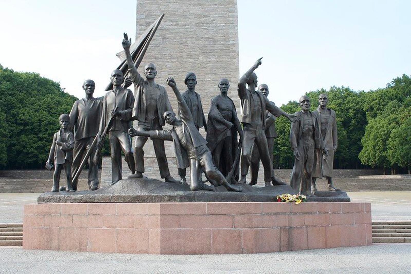 Two Sides of Germany: Remembrance and Hate