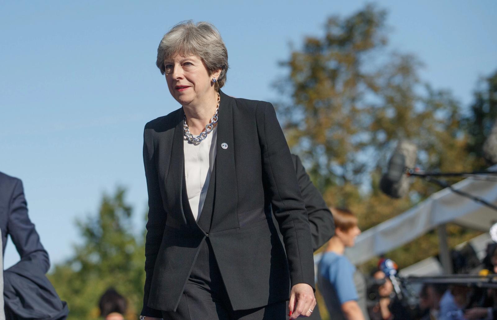 Theresa May Gets Boost Amidst Brexit Battle