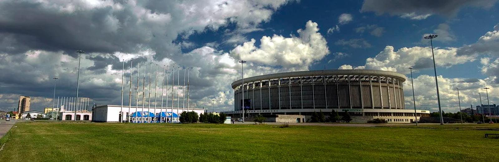 Russian Demolition Worker Dies After Stadium Roof Collapses — The Caravel