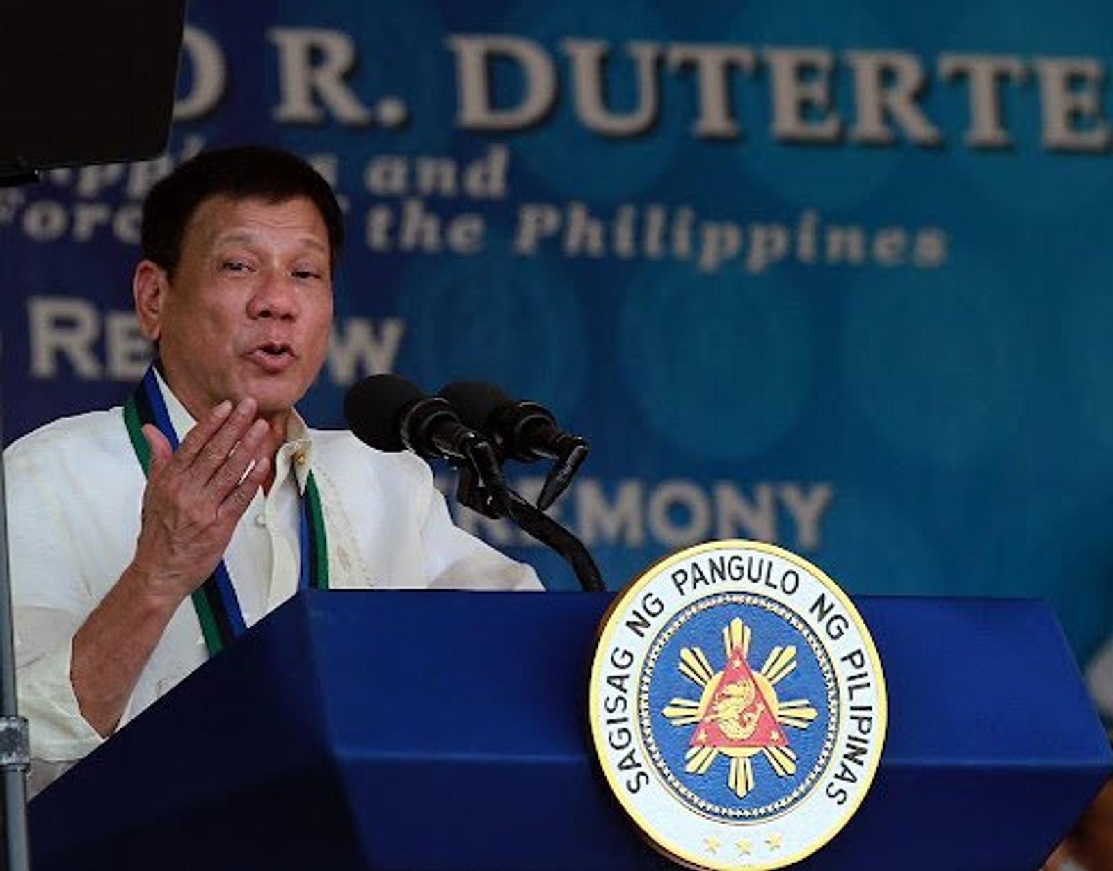 Philippine President Assumes “Full Responsibility” for Drug War