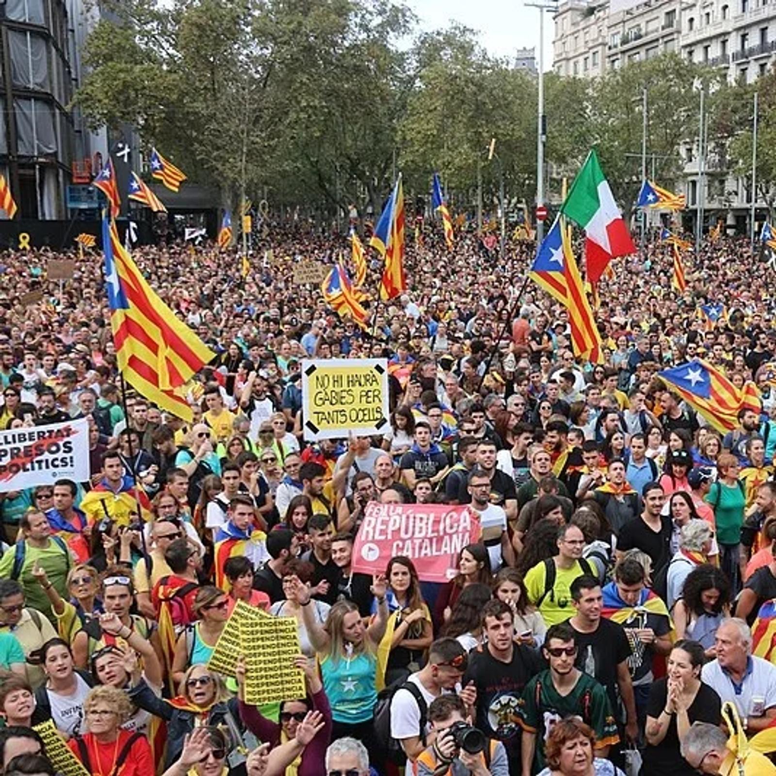 Protests Engulf Catalonia After Supreme Court Ruling on Separatist Leaders