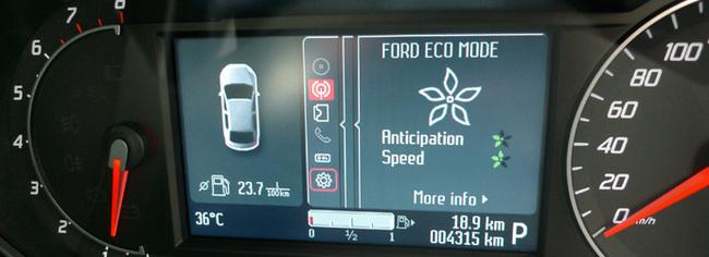 Volkswagen Passat 1.8 TSI Review: Middle of the pack – photo 9