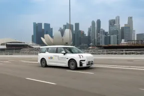 Zeekr 7X And 009 Shuttle Guests At Singapore International Energy Week 2026
