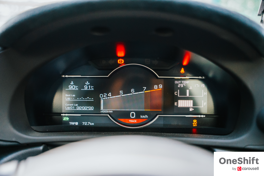 Toyota GR86 Manual Review: Best Thing Since Sliced Bread? Almost! – photo 41