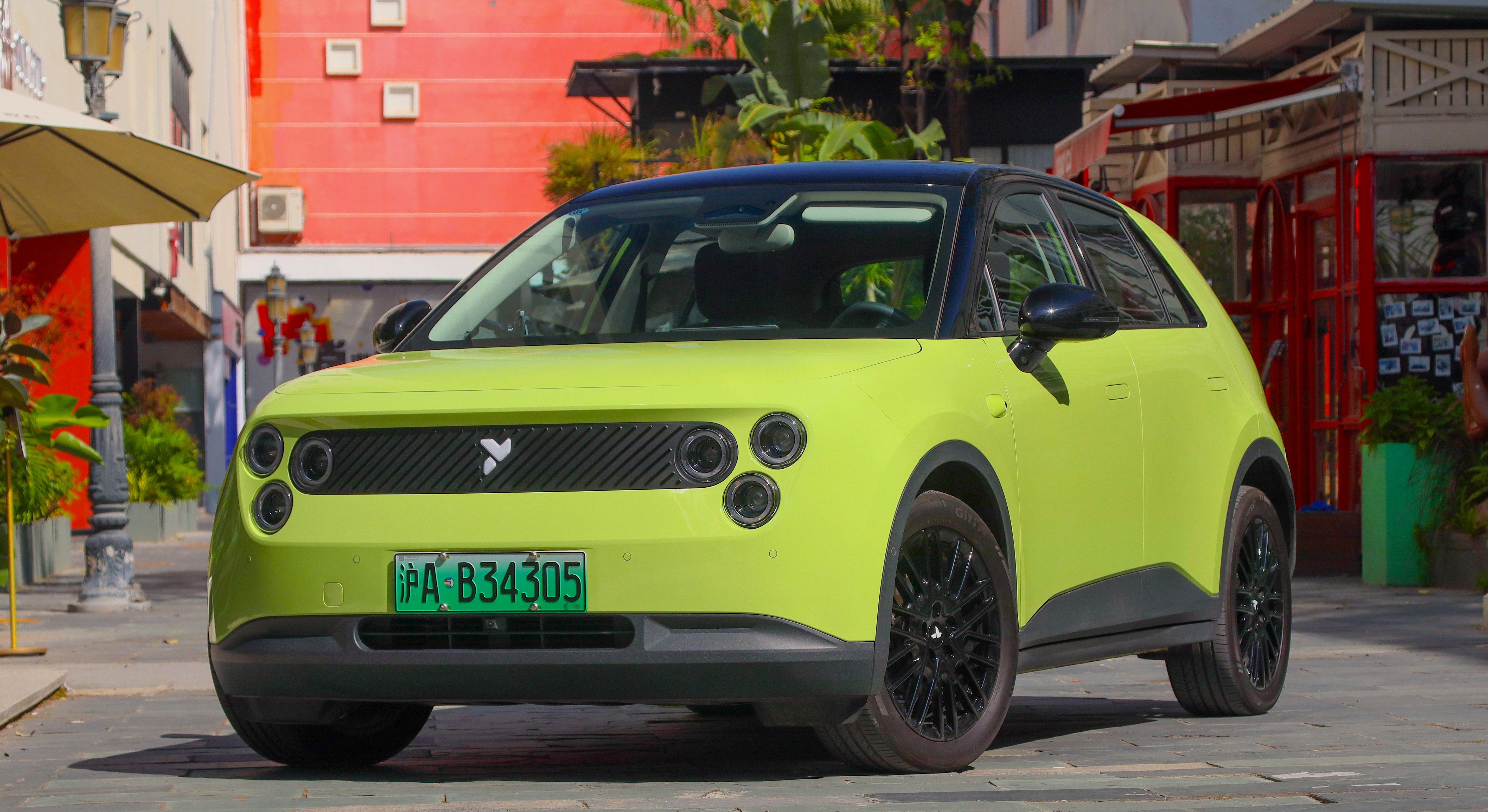 FIREFLY By Nio Review: Small Cars Don’t Have To Feel Small