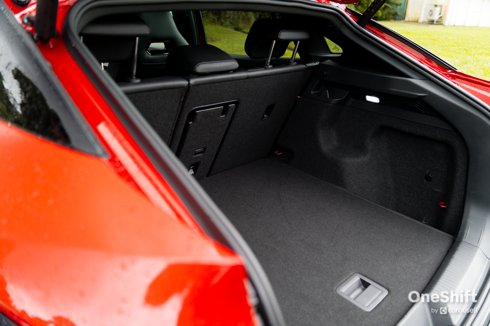 The Transition of Volkswagen’s Grand Tourers: MkV Golf GTI and the ID.5 GTX – photo 32
