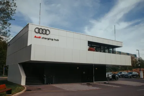 Checking out the Audi Charging Hub in Nuremberg: Answer to the World’s Charging Woes?