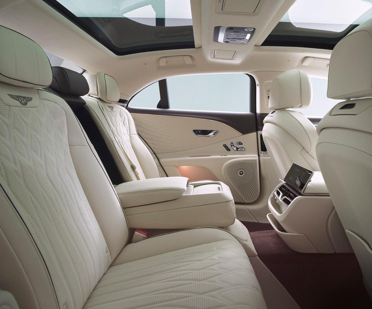 Bentley Flying Spur Goes On The Offensive – photo 5